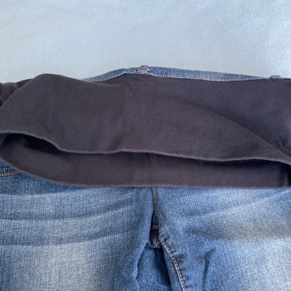 Thyme Maternity Cropped Jeans size S - Picture 10 of 15